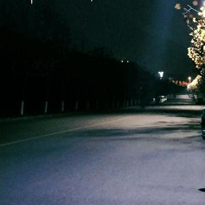 大鸡巴靠骚逼女人
